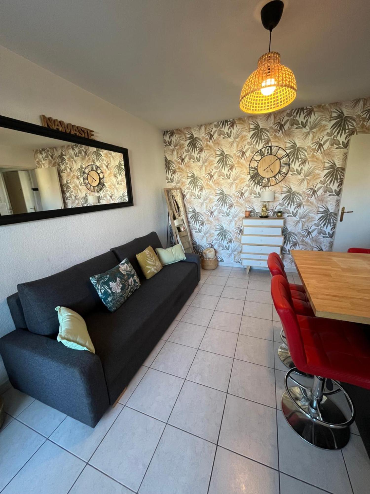 Joli T2/ Tram/ Clim/ Parking/ Wifi/ Piscine Apartment Montpellier Ngoại thất bức ảnh