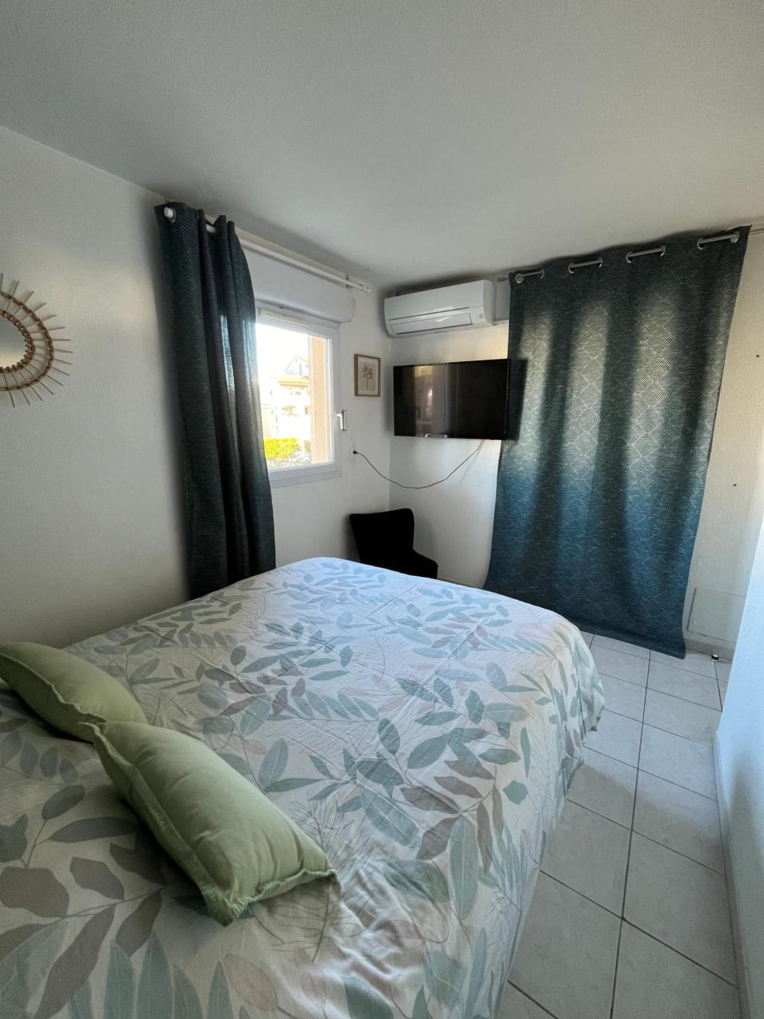 Joli T2/ Tram/ Clim/ Parking/ Wifi/ Piscine Apartment Montpellier Ngoại thất bức ảnh