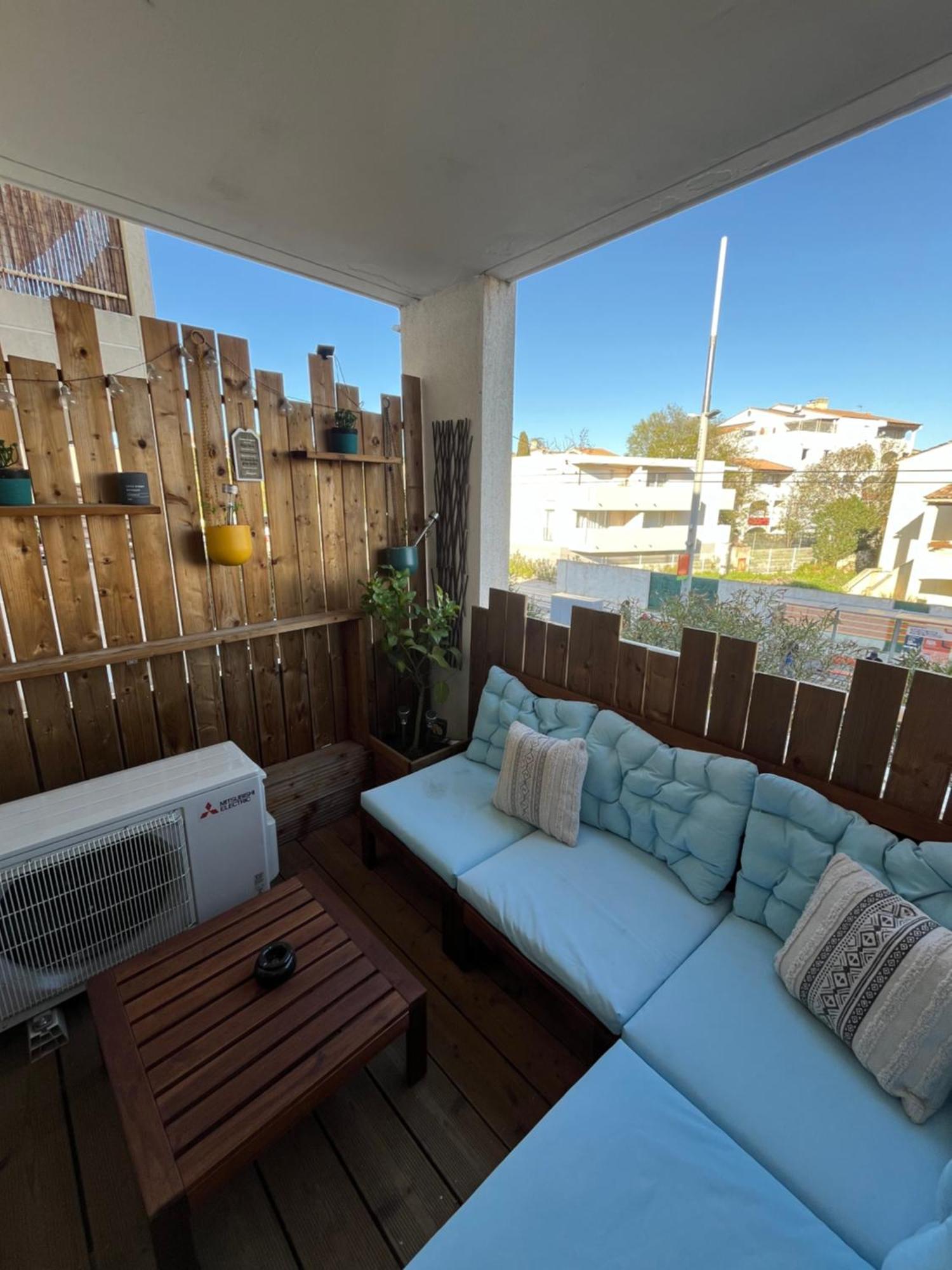 Joli T2/ Tram/ Clim/ Parking/ Wifi/ Piscine Apartment Montpellier Ngoại thất bức ảnh